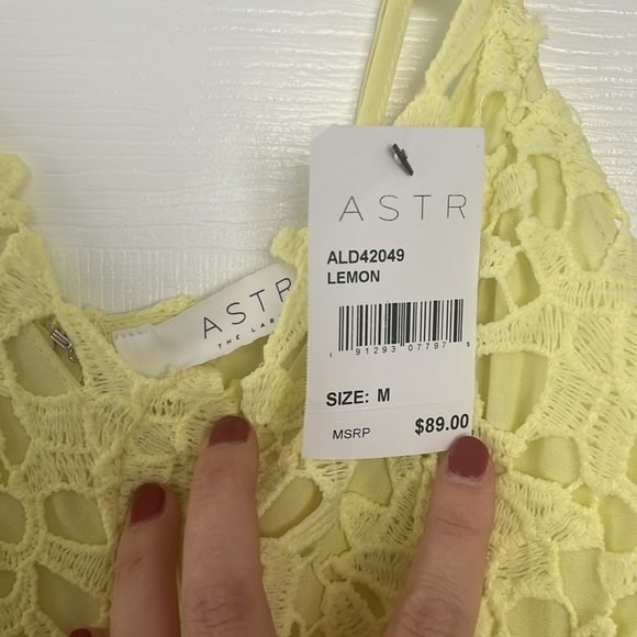 ASTR the label dress - Picture 3 of 8
